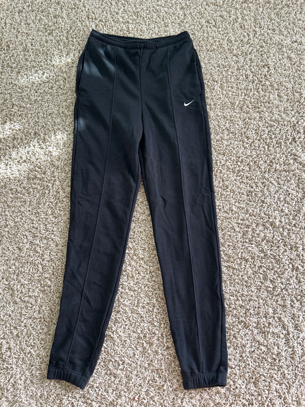 NWOT Nike Women’s XS Black Sweatpants